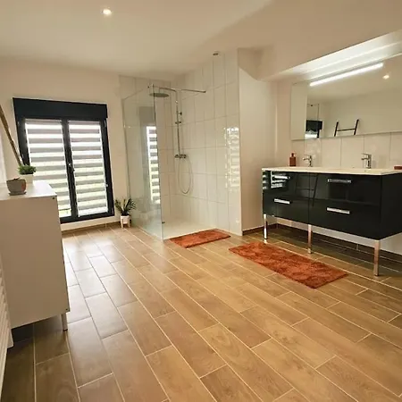 Appartamento T4 Spacieux Et Cosy